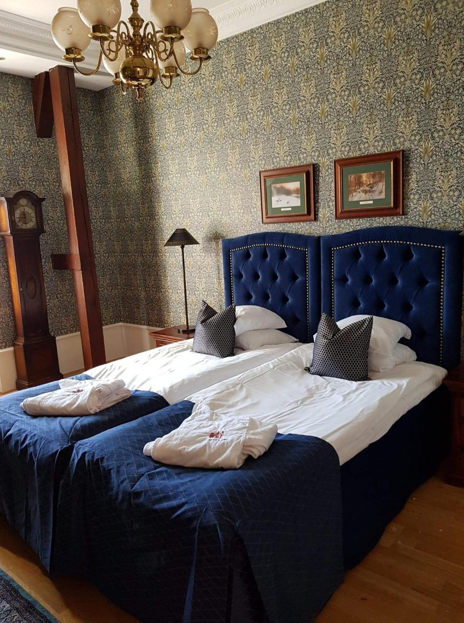 Thorskogs Slott Hotel Lödöse Buitenkant foto