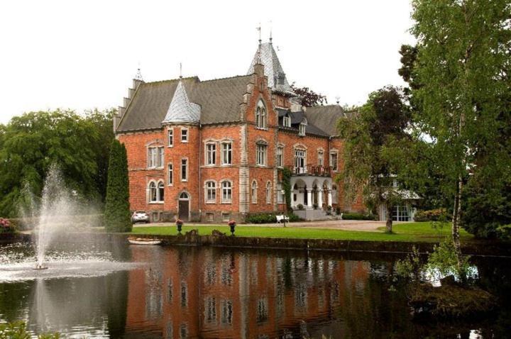 Thorskogs Slott Hotel Lödöse Buitenkant foto