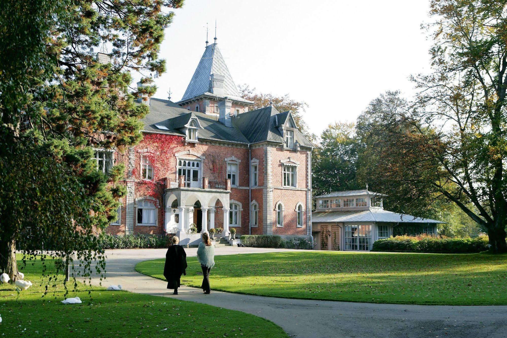 Thorskogs Slott Hotel Lödöse Buitenkant foto